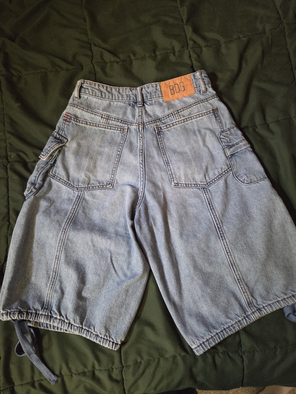 BDG Jorts High Rise - Picture 2 of 4